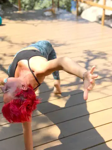 Classi di Hatha Flow yoga